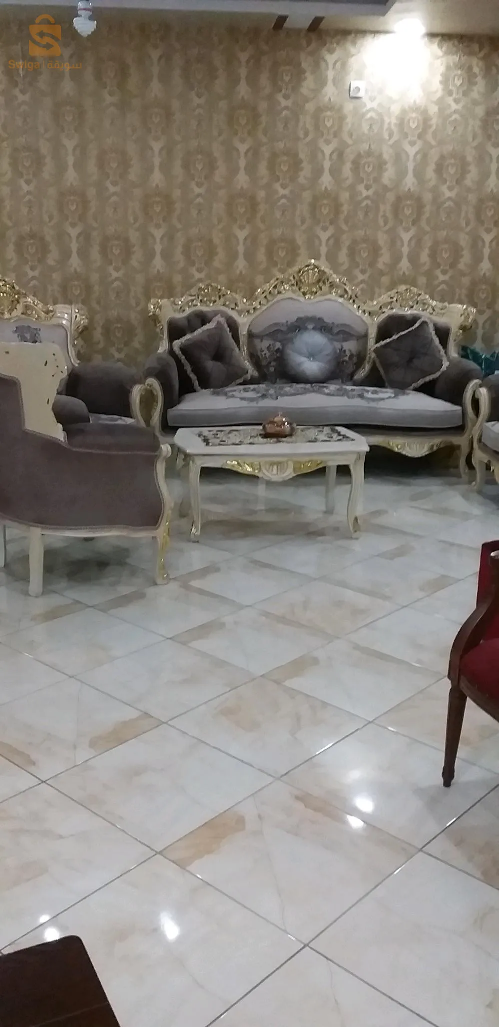 فيلا في وسط القليعة امام المركز الثقافي