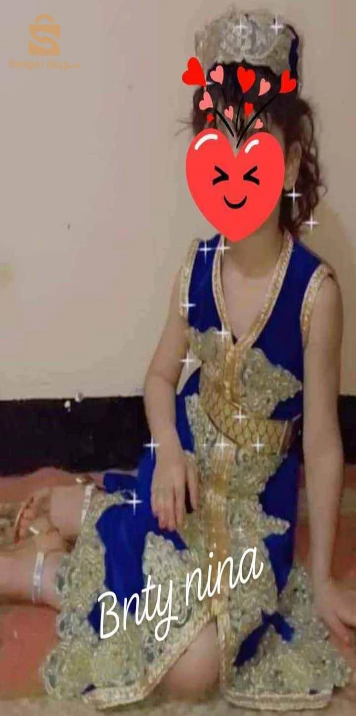ملابس تقليدية للبنات من عامين حتى 14 سنة