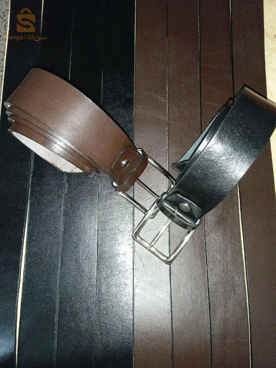 أحزمة جلدية