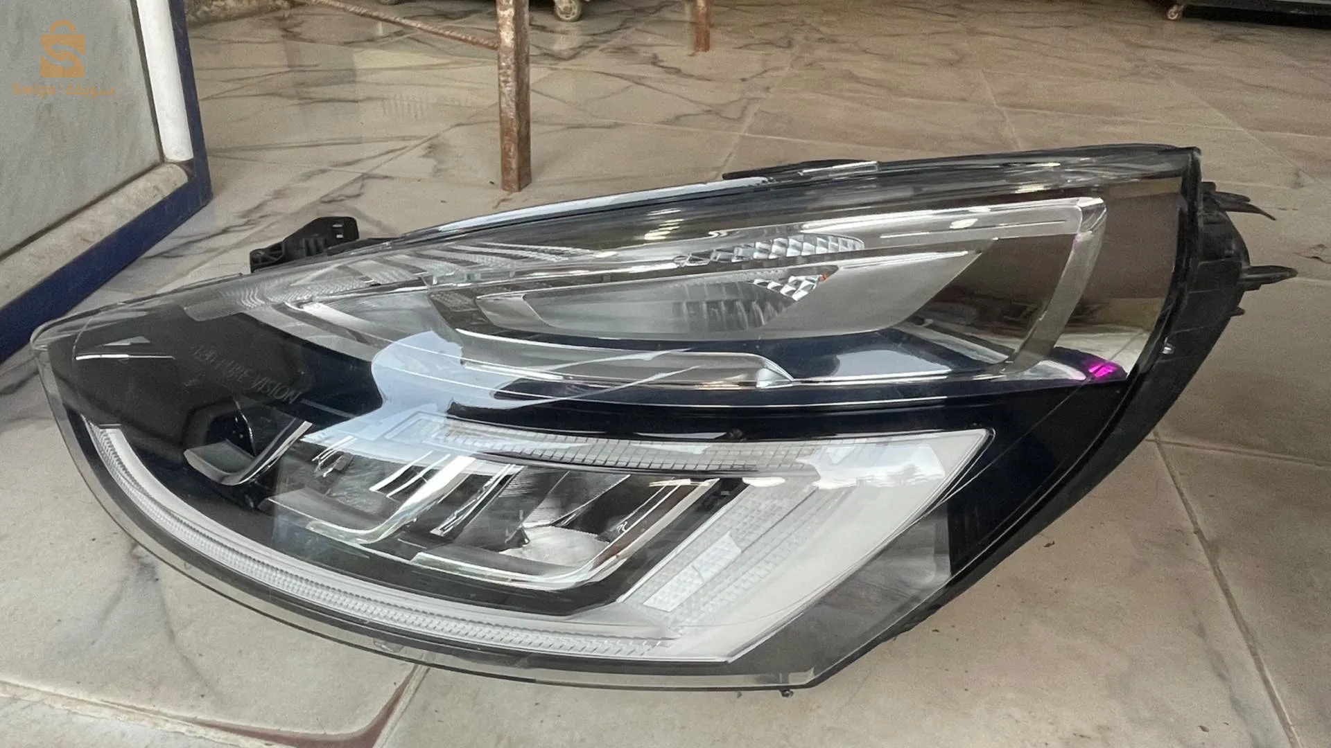 مصابيح رينو كليو 4