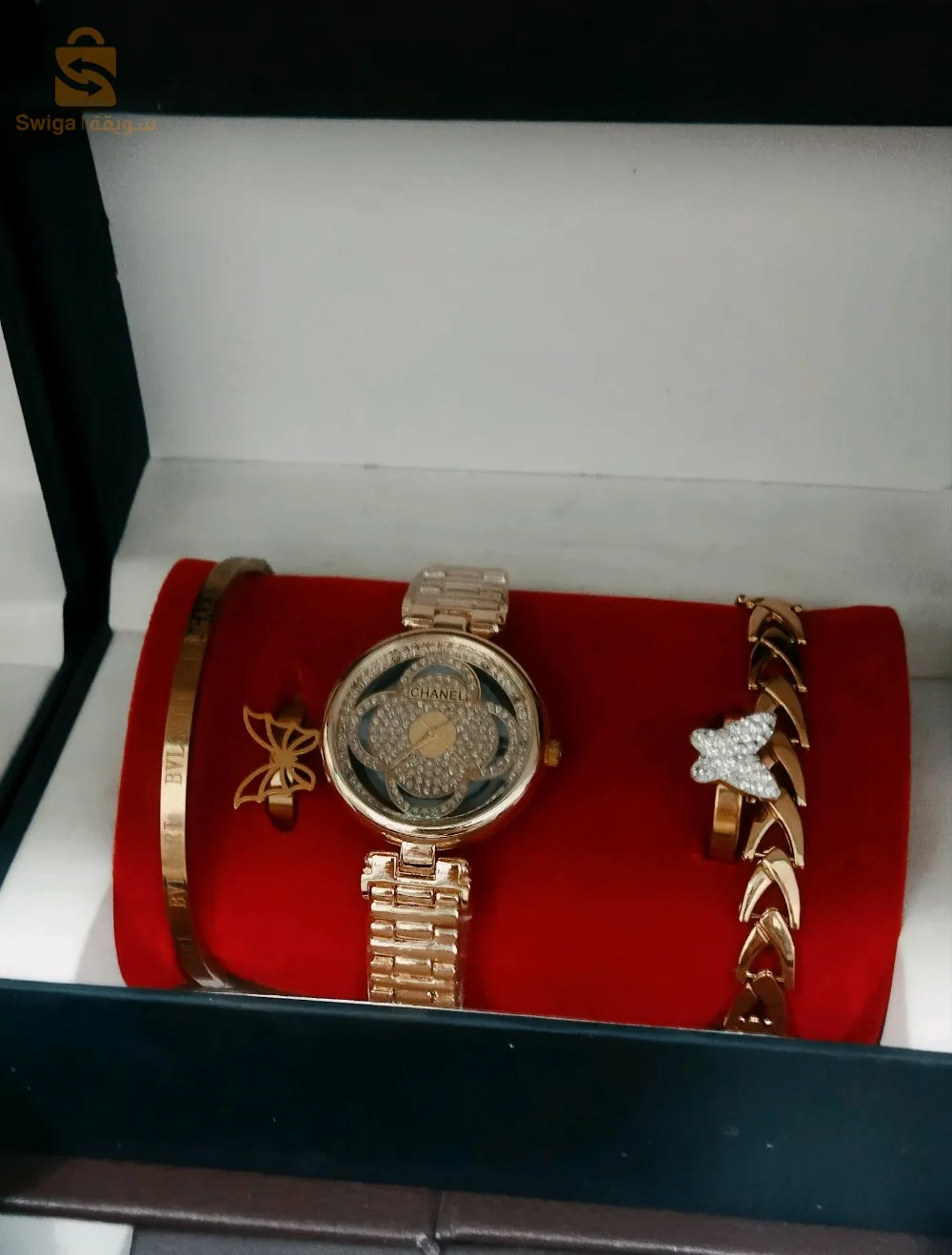 montre de luxe pour femme très bonne qualité