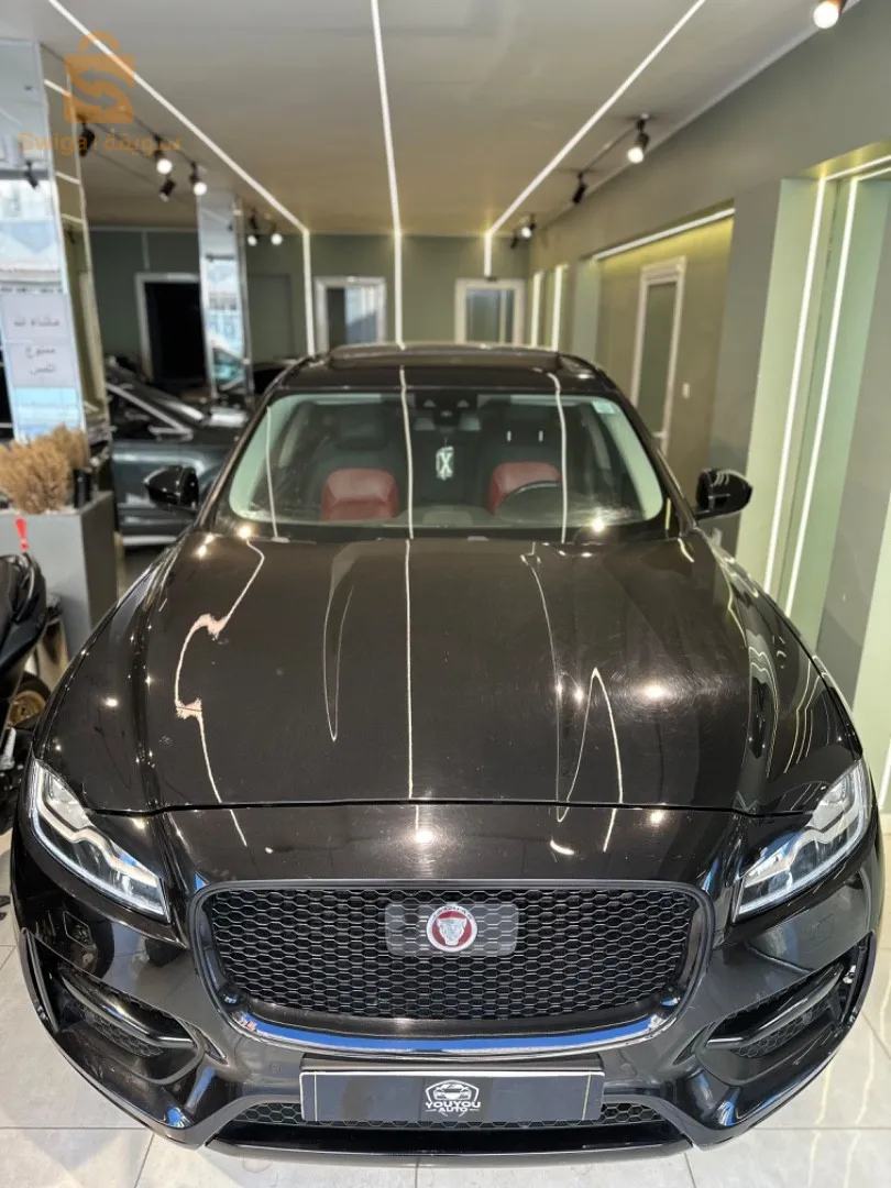 Jaguar F pace 2016 R
