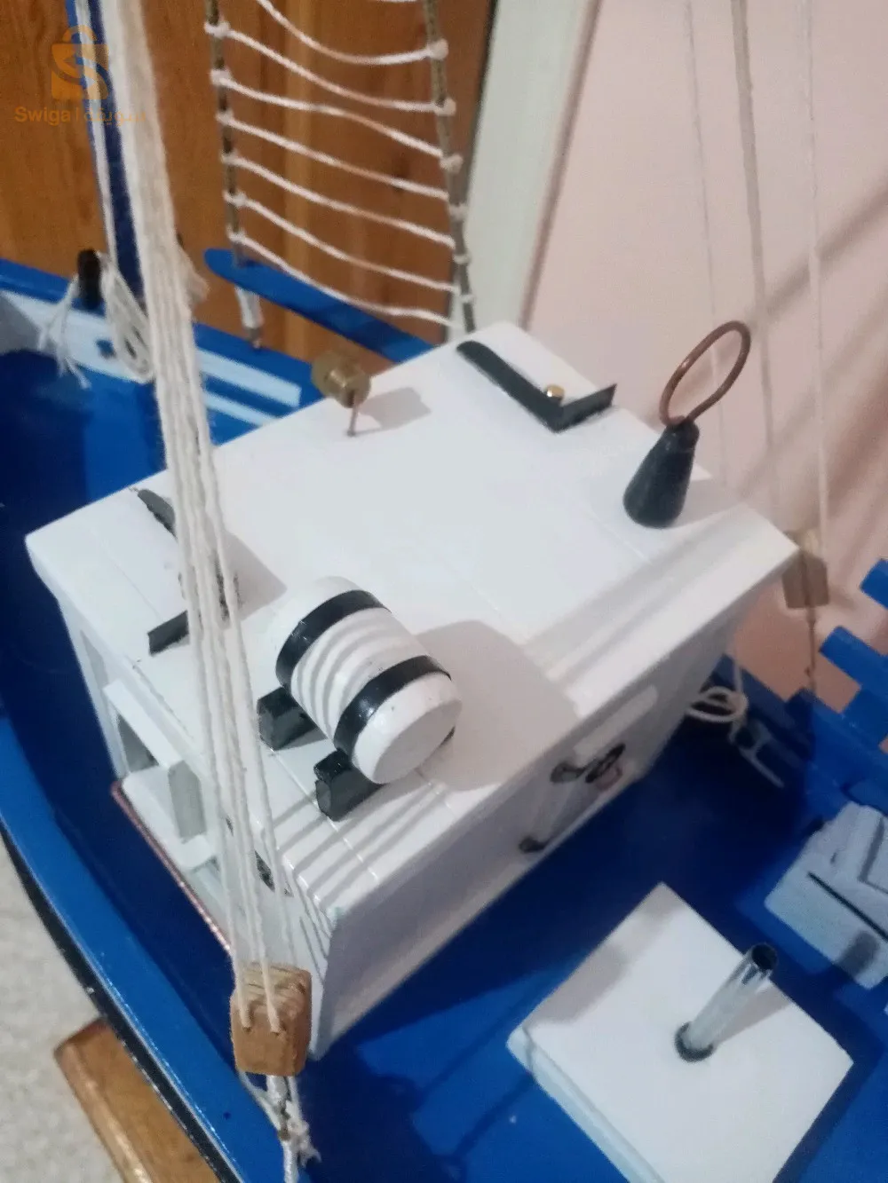 Vous aimez les antiquités artisanale je vous présente un ancienne maquette de bateaux de pêche fabrication artisanale en bois très solide et bien fini rustique déco marine l'un des bateaux de pêche les plus connus en Europe un modèle réduit classique et élégant pour compléter votre collection
Dimensions 80x80x20cm
Pour plus d'informations appelez moi sur 07.82.77.43.99 merci