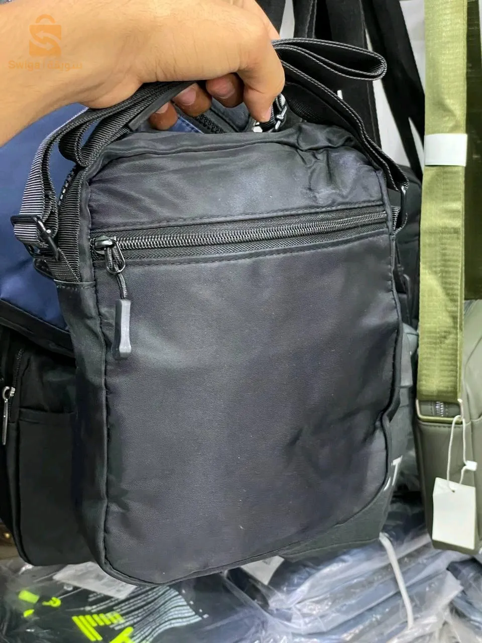 Sacoche ceiling Kail 
نوعية جيدة بسعر مناسب