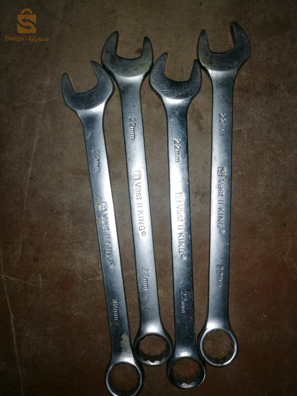 caisse à outils avec outils allemand