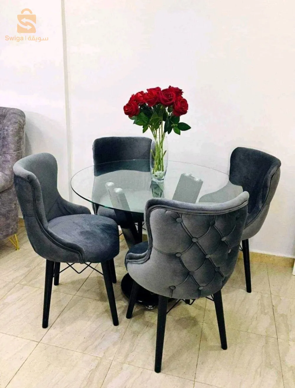 Bienvenue chez salon aziouz🌟 😍😎
🔥Table de salle à manger/ table basse🔥 en bois hêtre avec du verre trempé et tissus anti😍 tache🥰  importation  ❤️📣📣📣
قبل كل شئ أول شيئ نقولوا لزبائننا الكرام اللي يحب يتأكد من جودة منتوجاتنا يتفضل عندنا للورشة في براقي ولاية الجزائر العاصمة.مرحبا بكم 🙏❤
https://maps.app.goo.gl/ihAJsogD92csUzuJ6
👈 للطلب تواصلوا معنا عبر بريد الصفحة  أو على الأرقام 
  📞📞0559025898

Table de salle à manger avec 4 chaise _ 6 chaise _ 8 chaise ..... 
💥Des chaises simple.
💥 des chaises Capitonnée
💥Des chaises Ceca_ Oslo _ Roma _ Nova et plusieurs modèles.........
Les dimensions
💥rectangulaire: 160/80 
💥 Ronde: 80_90_1m20

وسعر يتغير حسب نوع الطاولة 
البيع جملة و ديطاي 
👈من الورشة إلى الزبون مع توفير كل الأحجام 
 
👈 أكثر من 20 نوع من القماش التركي ذو النوعية الرفيعة.
👈كل انواع القماش متوفرة 💥
  والتوصيل لجميع الولايات بأسعار معقولة🤗
🔹disponible tout les couleurs et les dimensions .