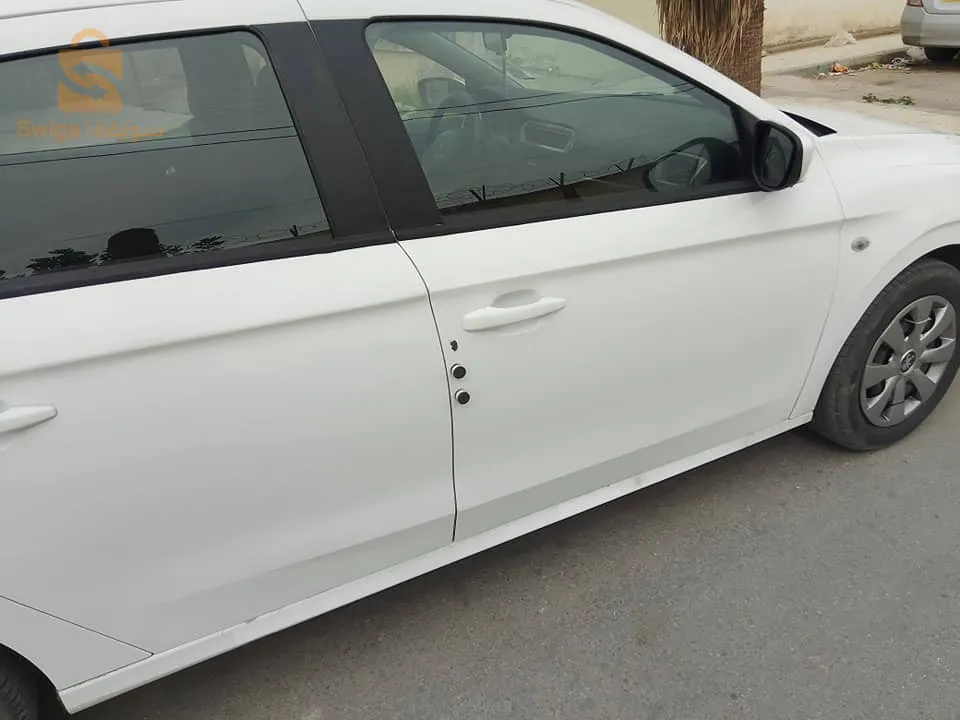301 HDi 2014
