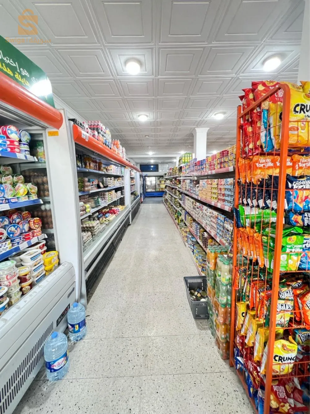 فضاء تجاري للكراء مع عتاد (سلعة-متريال) 480متر مربع