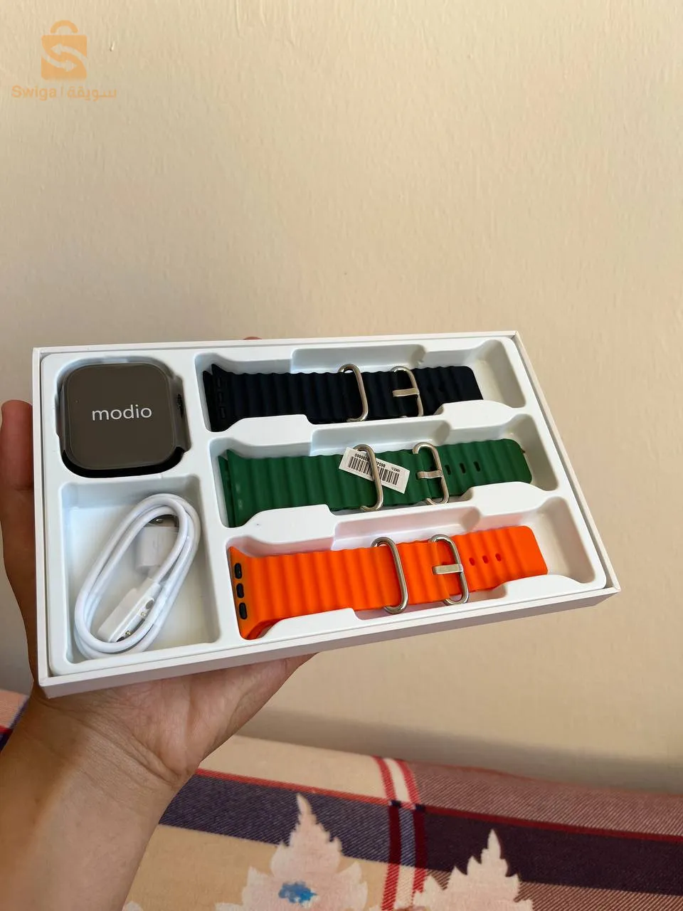 ساعة (موديو) مزودة بالشريحة و نظام أندرويد