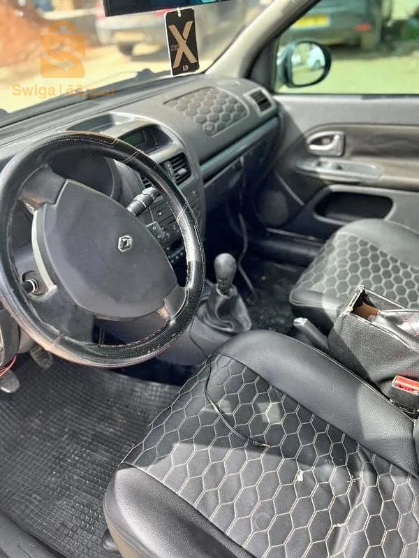 Clio compus exrem2013 0671431657 134 DZD