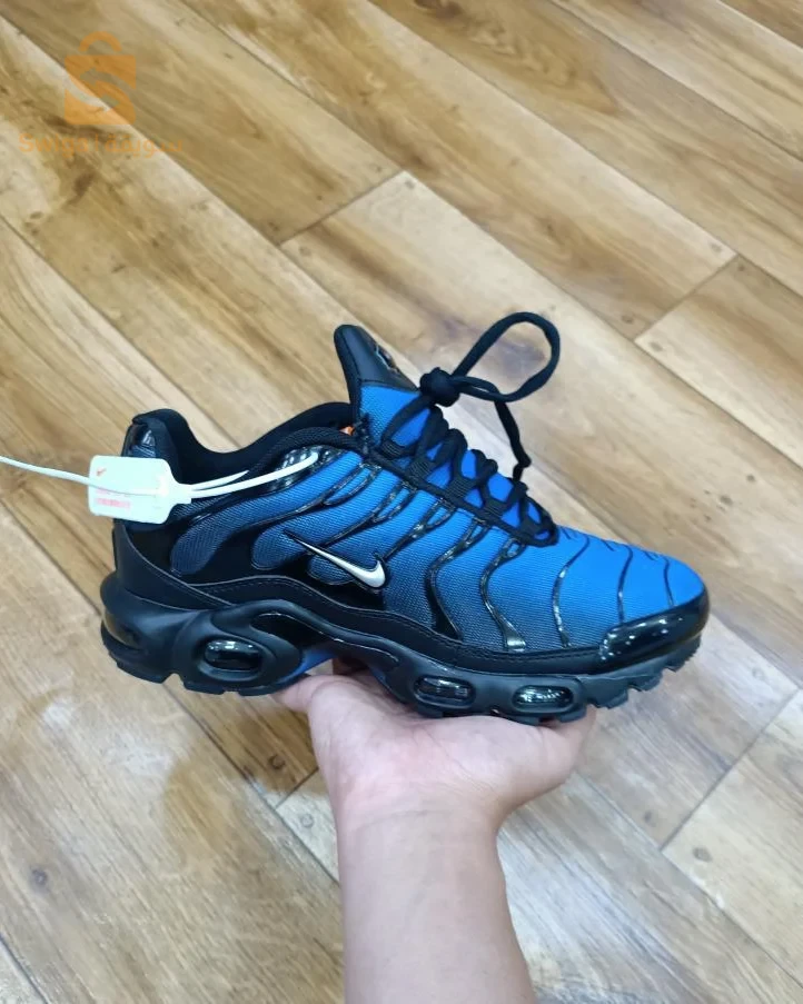 arini nike 2023