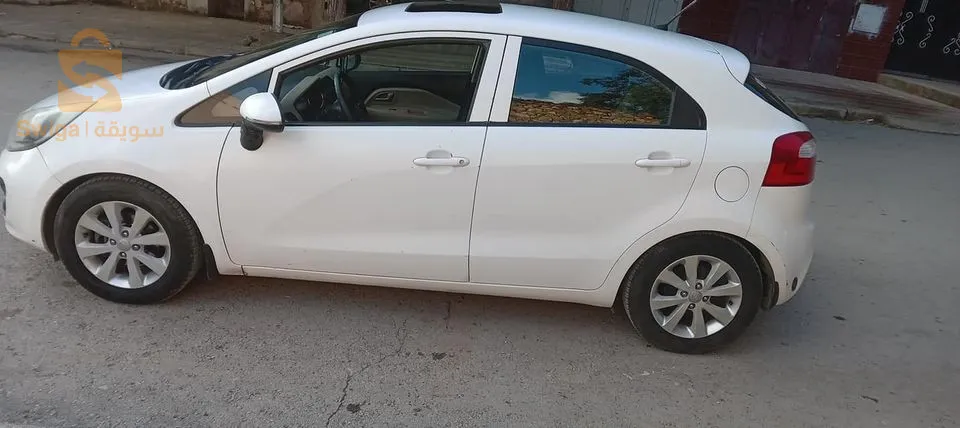 Kia rio 4 2013