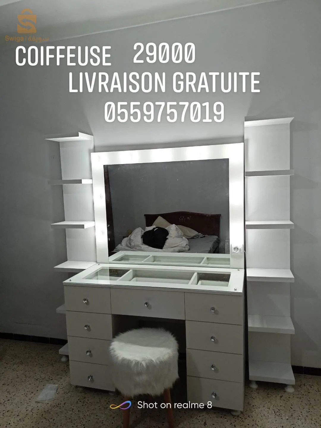 bureau  armoire canapé meuble