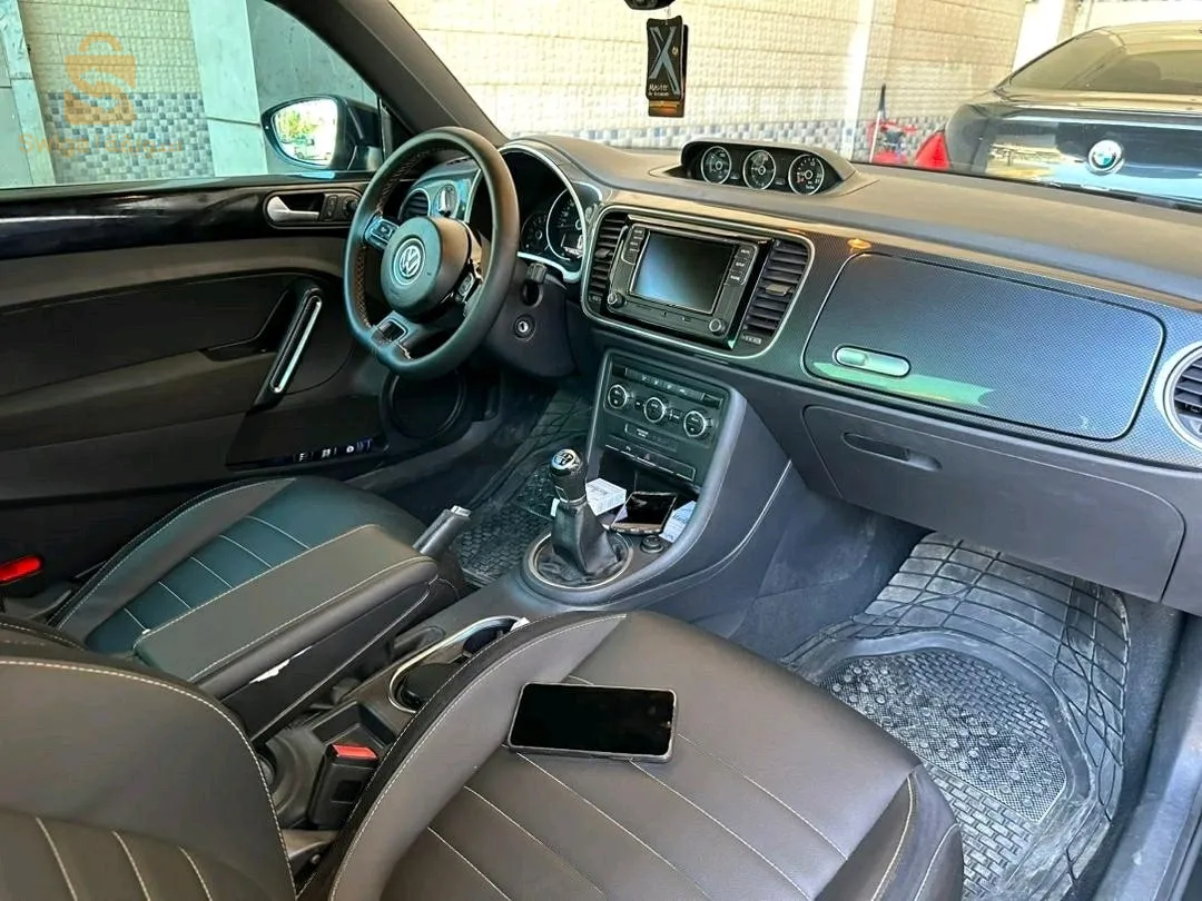 Volkswagen newbeetle