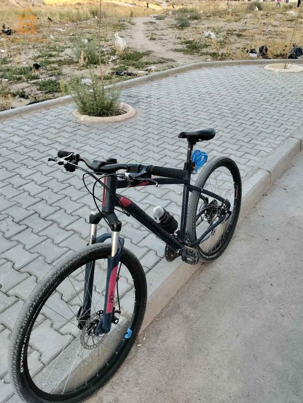 دراجة هوائية 
Decathlon Rockrider st 520
