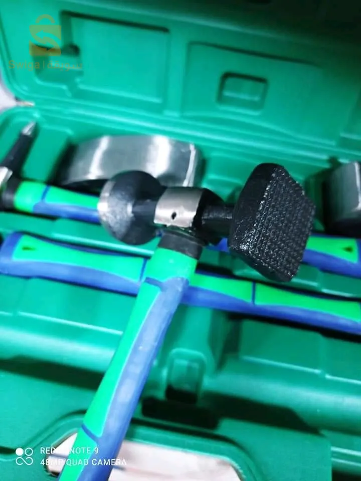 Caisse pour tôlier bleu-vert