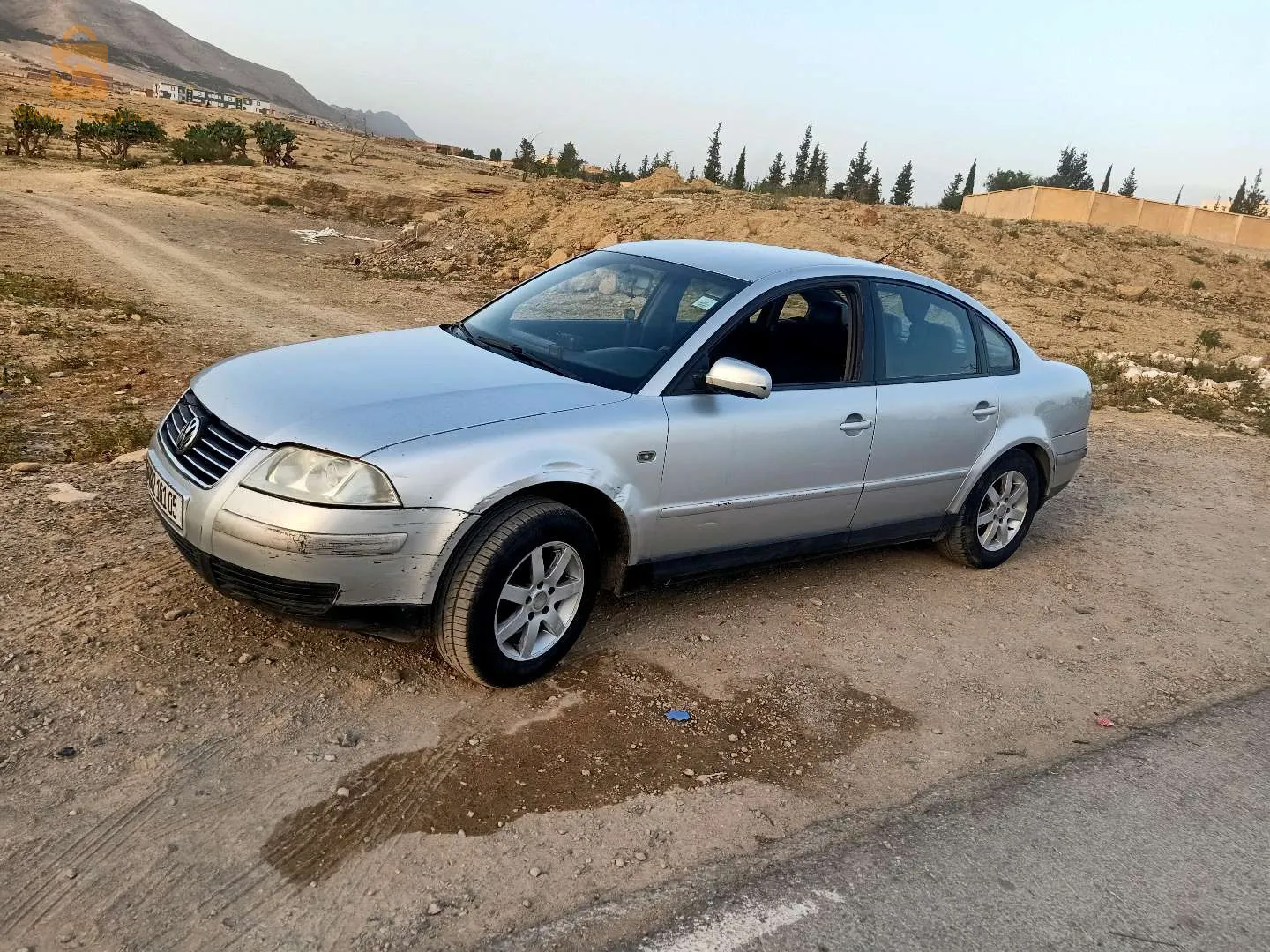 0662343858. نبيع ولا نبدل Passat 2001.