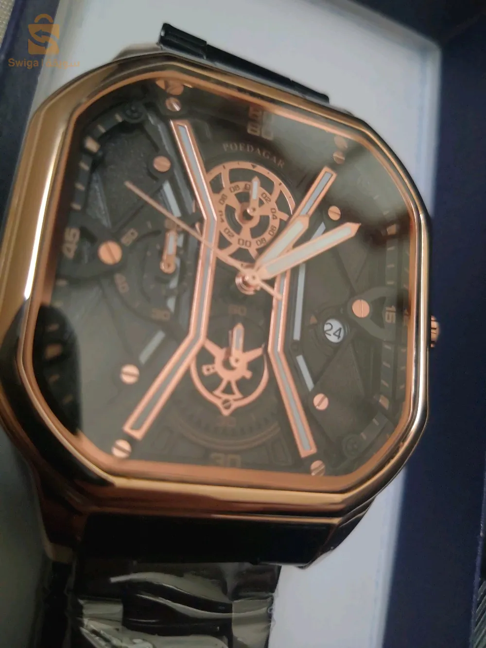 Poedagar man's watch