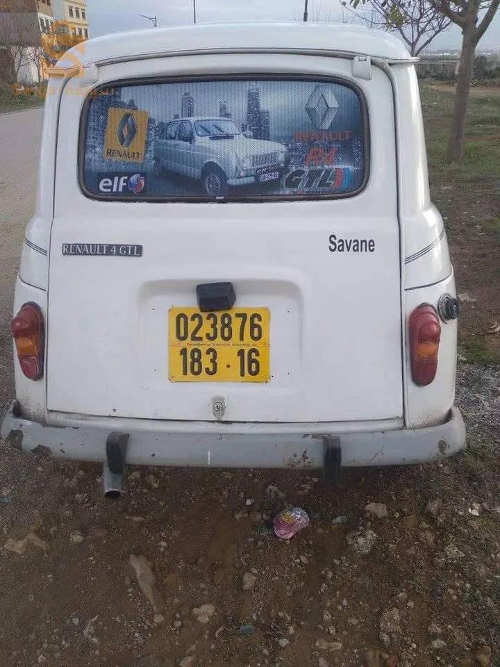 R4