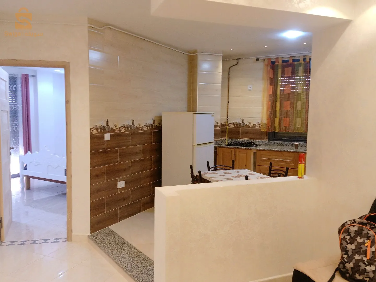 salut tt le monde nous avons des appartements bien équipé avec tout commodités de la vie situé à Ain turck centre ville merci ((juste pour familles))