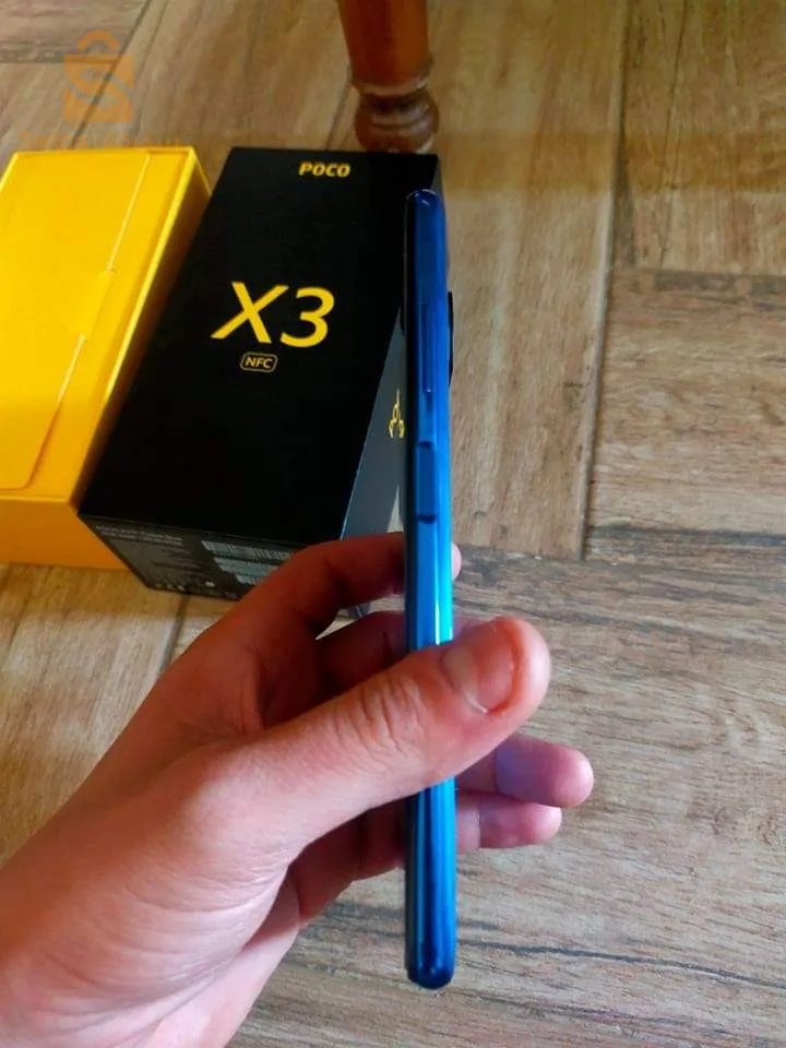 هاتف Poco x3 للبيع