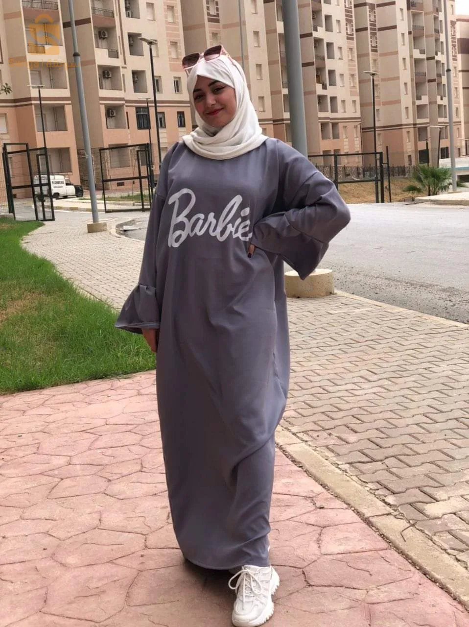 ملابس نسائية