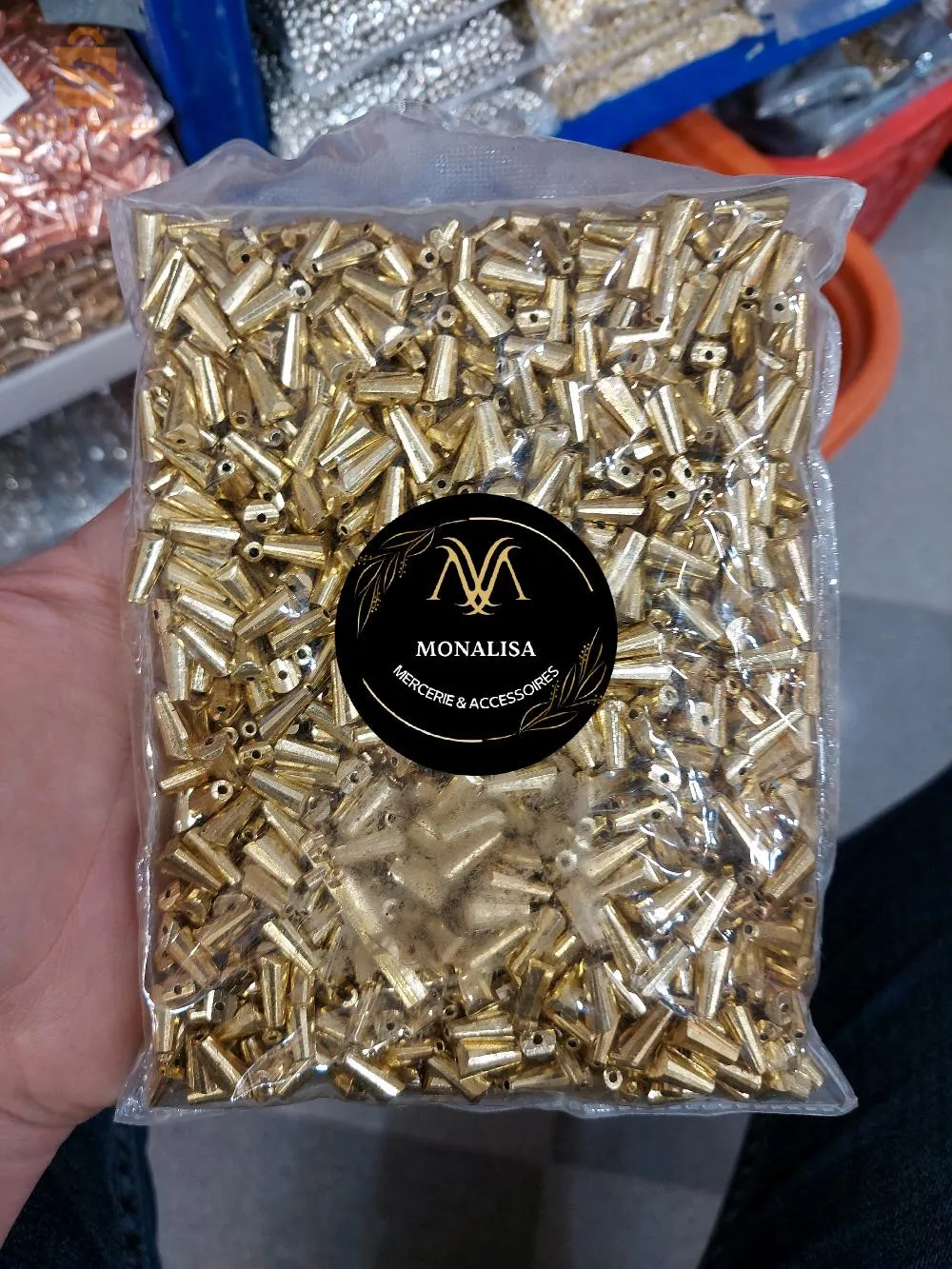 بيع لوازم الخياطة بالجملة