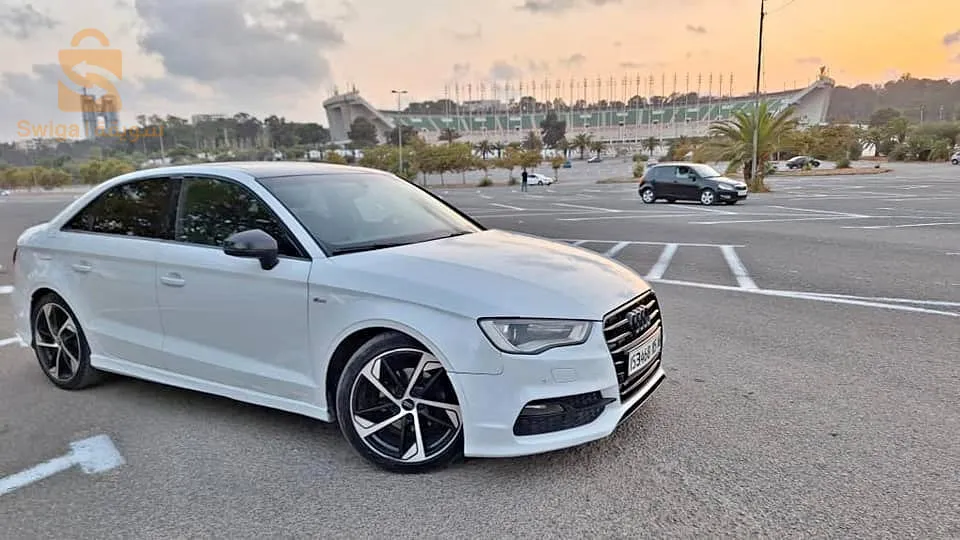 Audi 3 limousine s line 2015 trs bonne tat