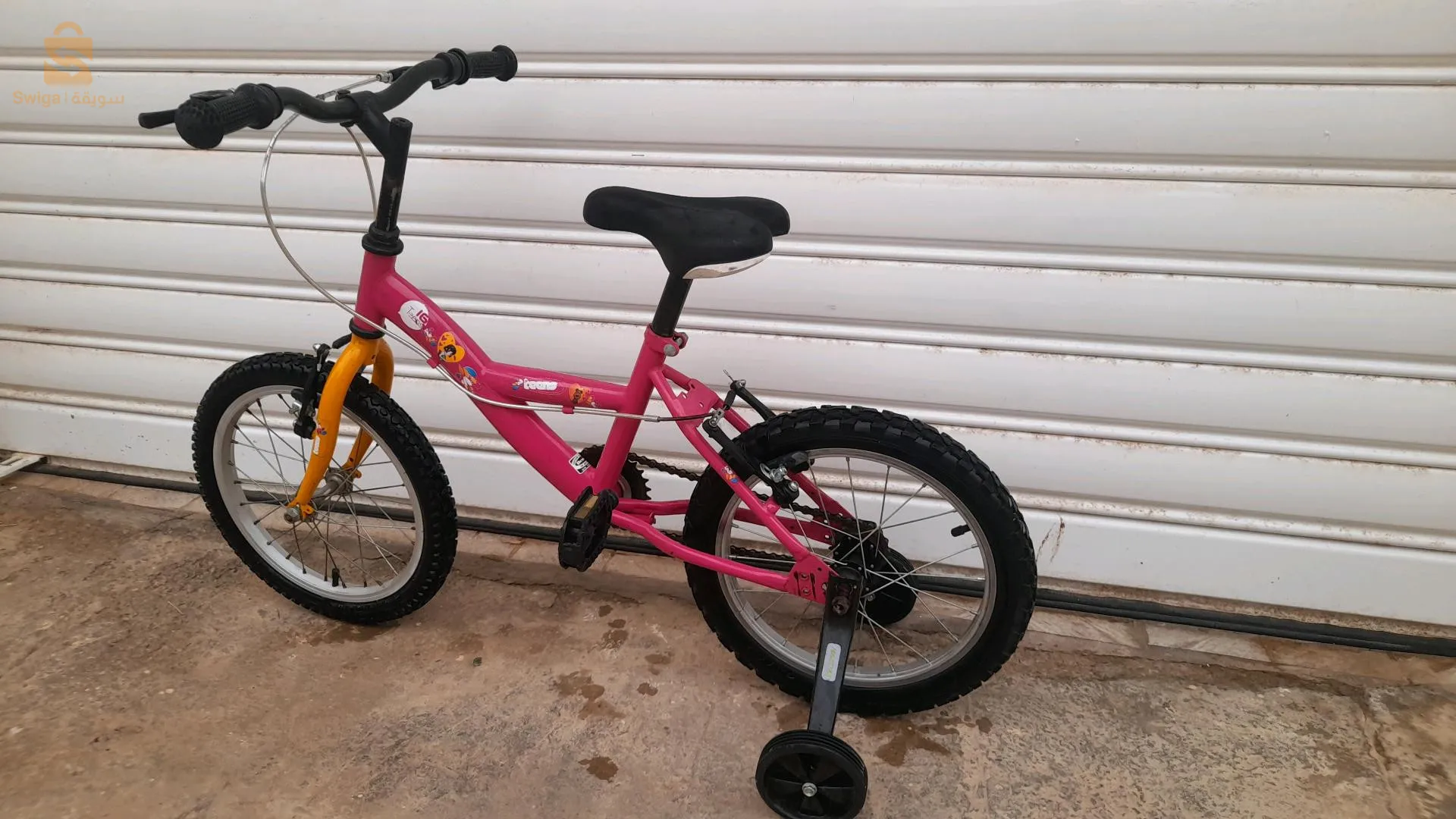 vélo 🚵‍♂️ français 🇨🇵 taille 16 pouce la Marque btwin 🔥 avec stabilisateurs âge[  5-10]  Ans prix 11000 da tlf 0657 44 24 66