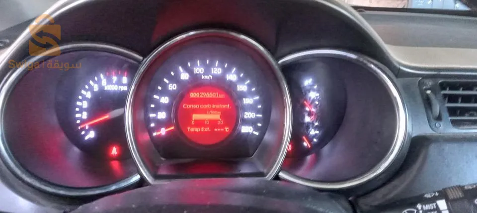 Kia rio 4 2013