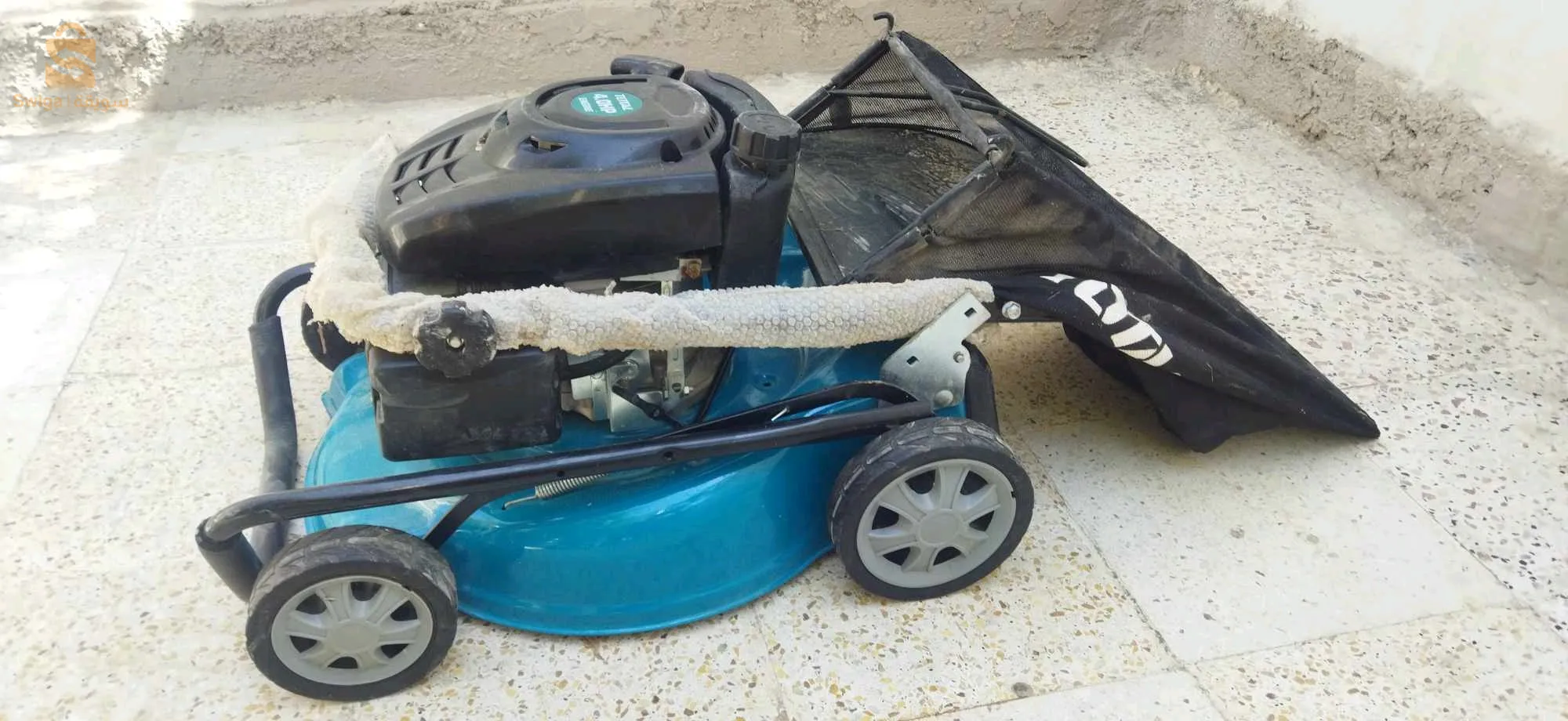 جزازة عشب جديدة غير مستعملة تمشي ڨارونطي