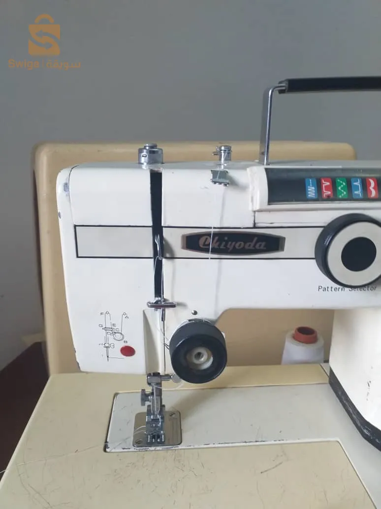 Deer Lavar, machine à coudre japonaise Likyoda, 13 000, excellent état