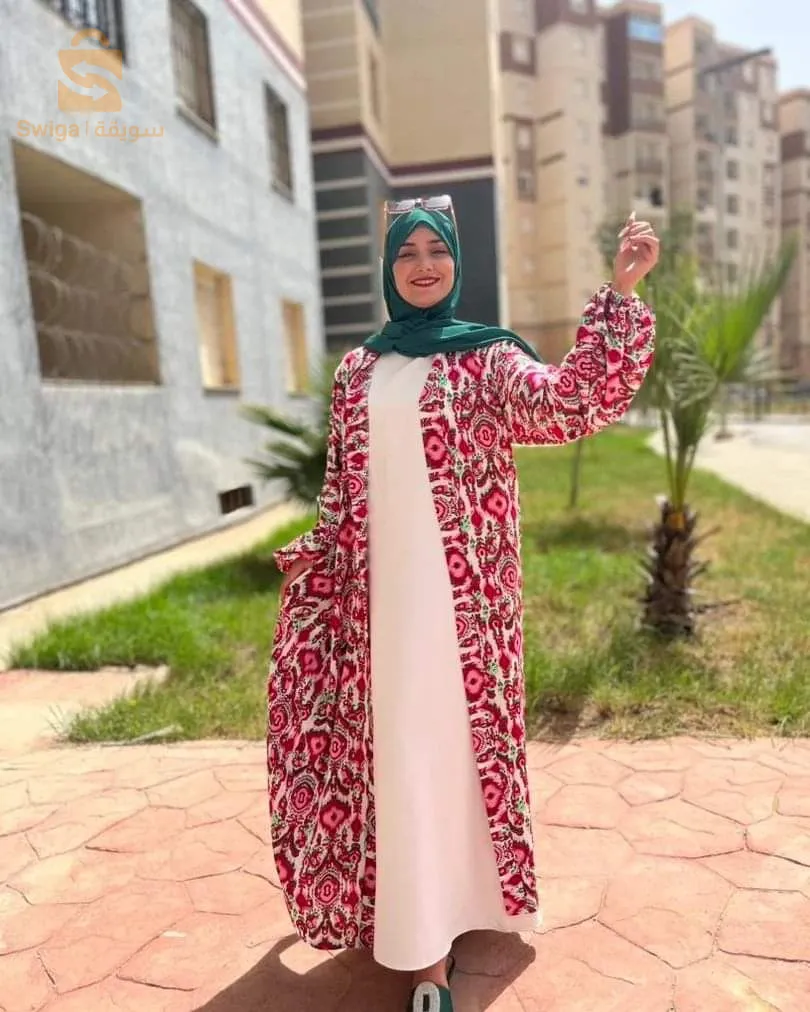 ملابس نسائية