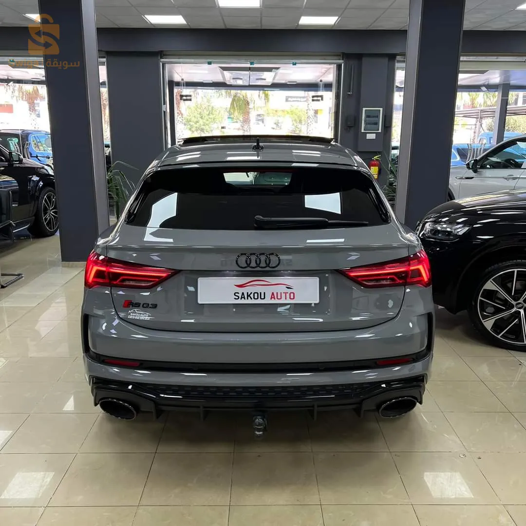 Audi RSQ3