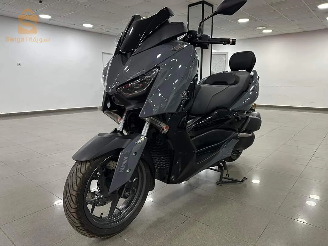 Yamaha xmax