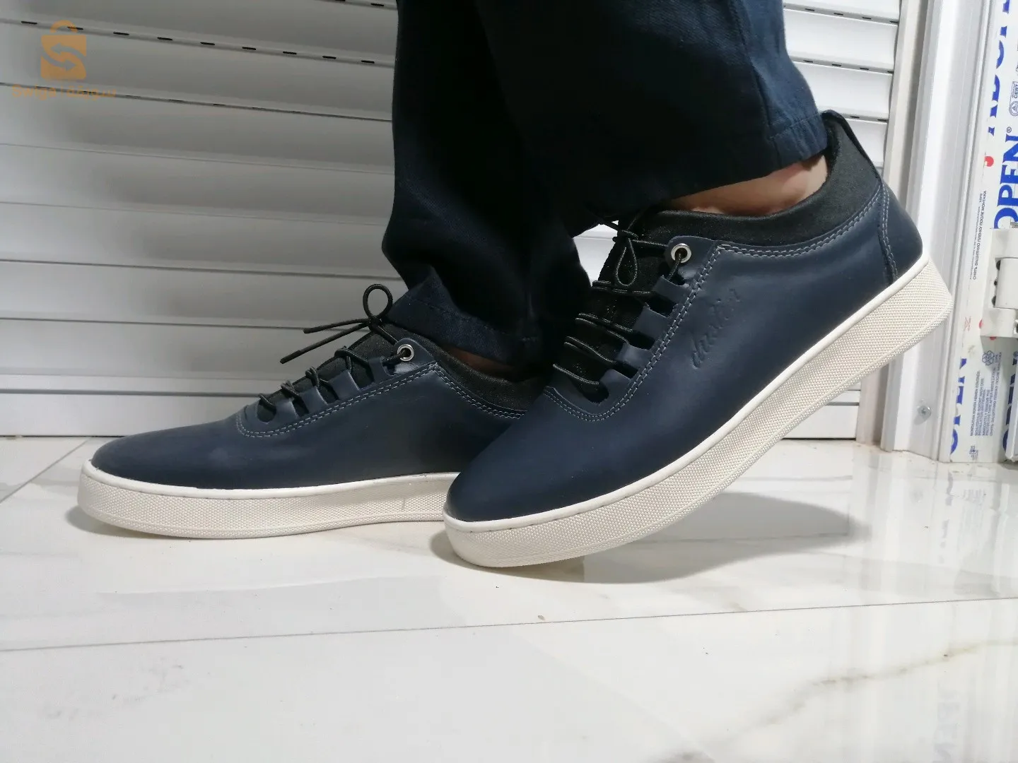 صباط  Dustin semi classique 😍