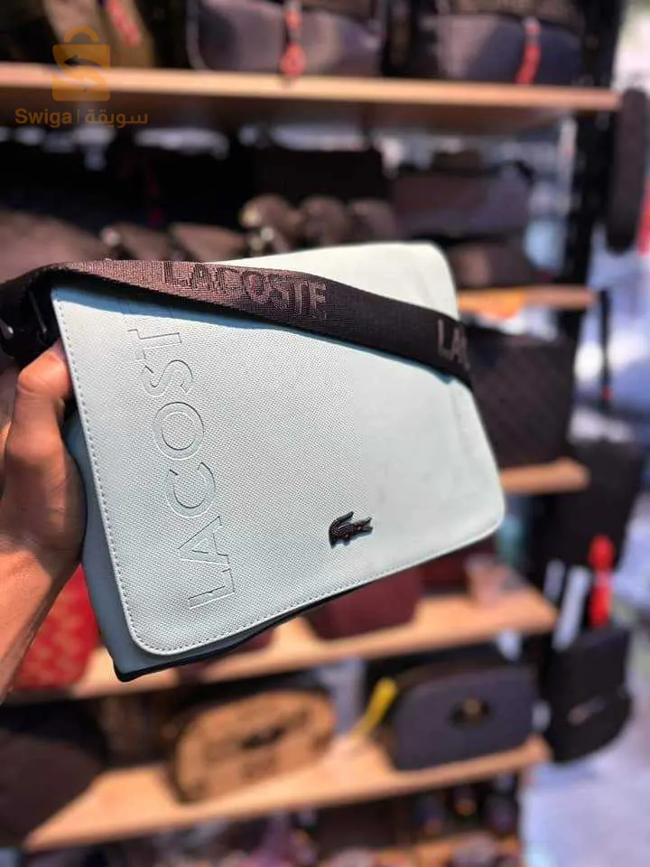 Sacoche Lacoste et Gucci super qualité