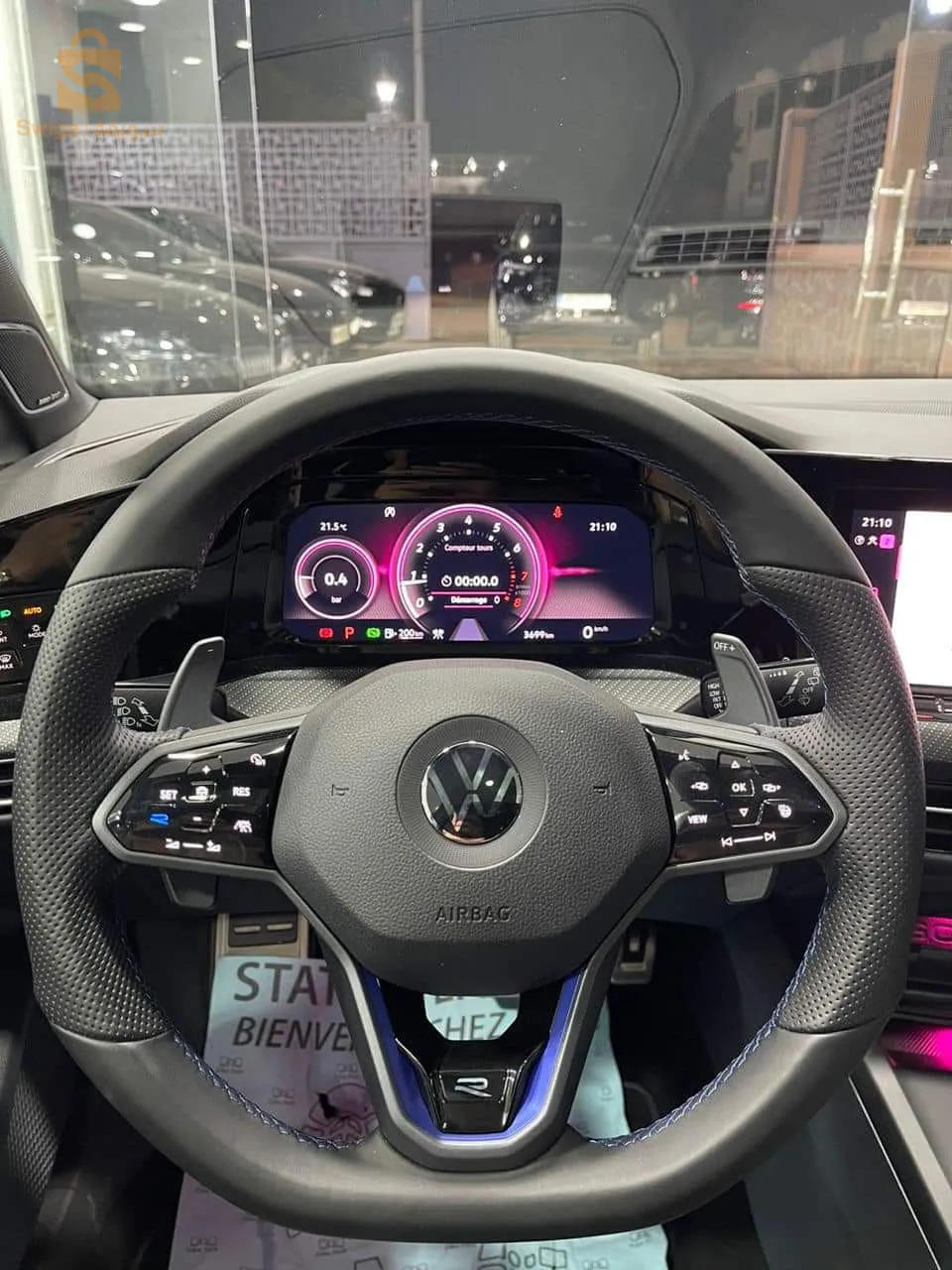 GOLF 8 (R) PERFORMANCE BLACK