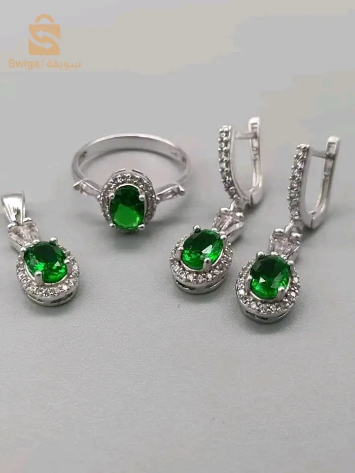 اكسسوارات فضية
