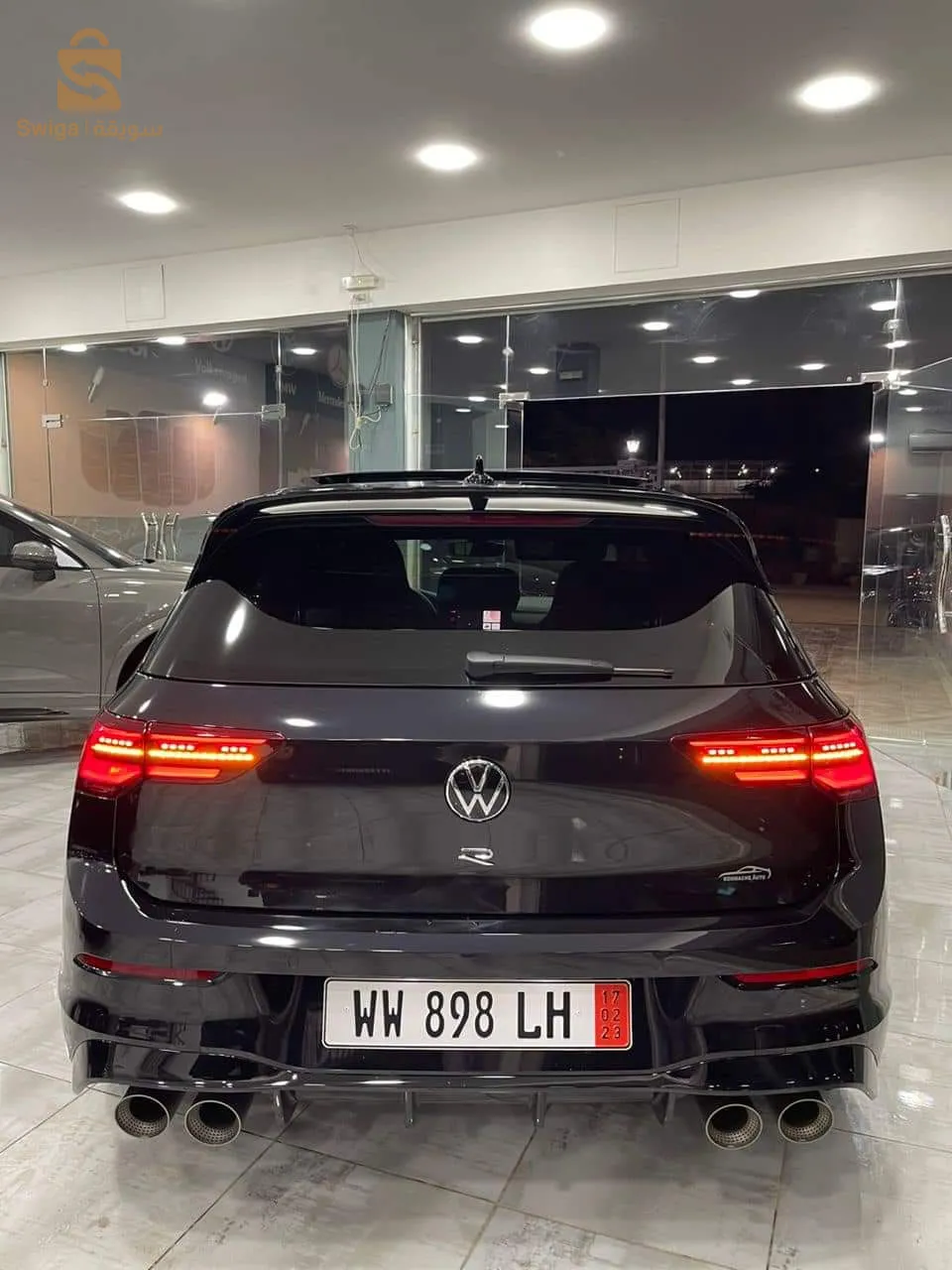 GOLF 8 (R) PERFORMANCE BLACK