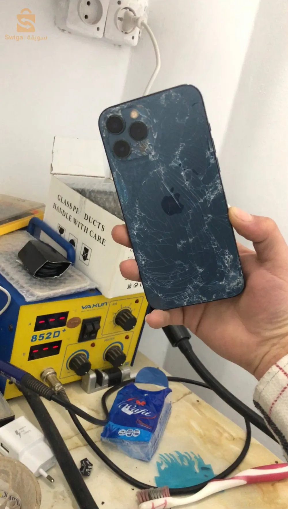 réparation iPhone de type de panne soyez les bienvenus 
instagram: bereksi _phone