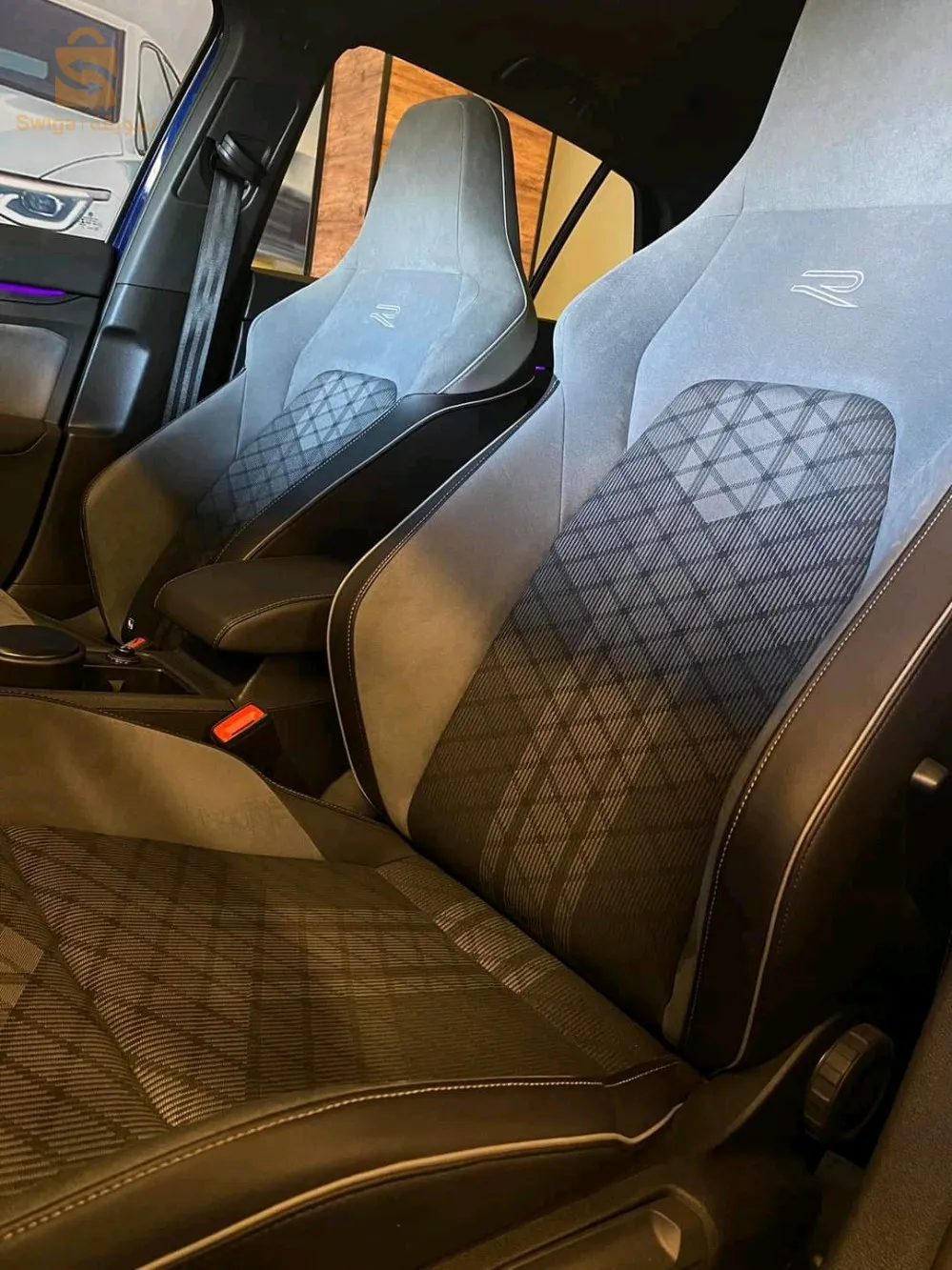 Volkswagen golf 8 R line 2023