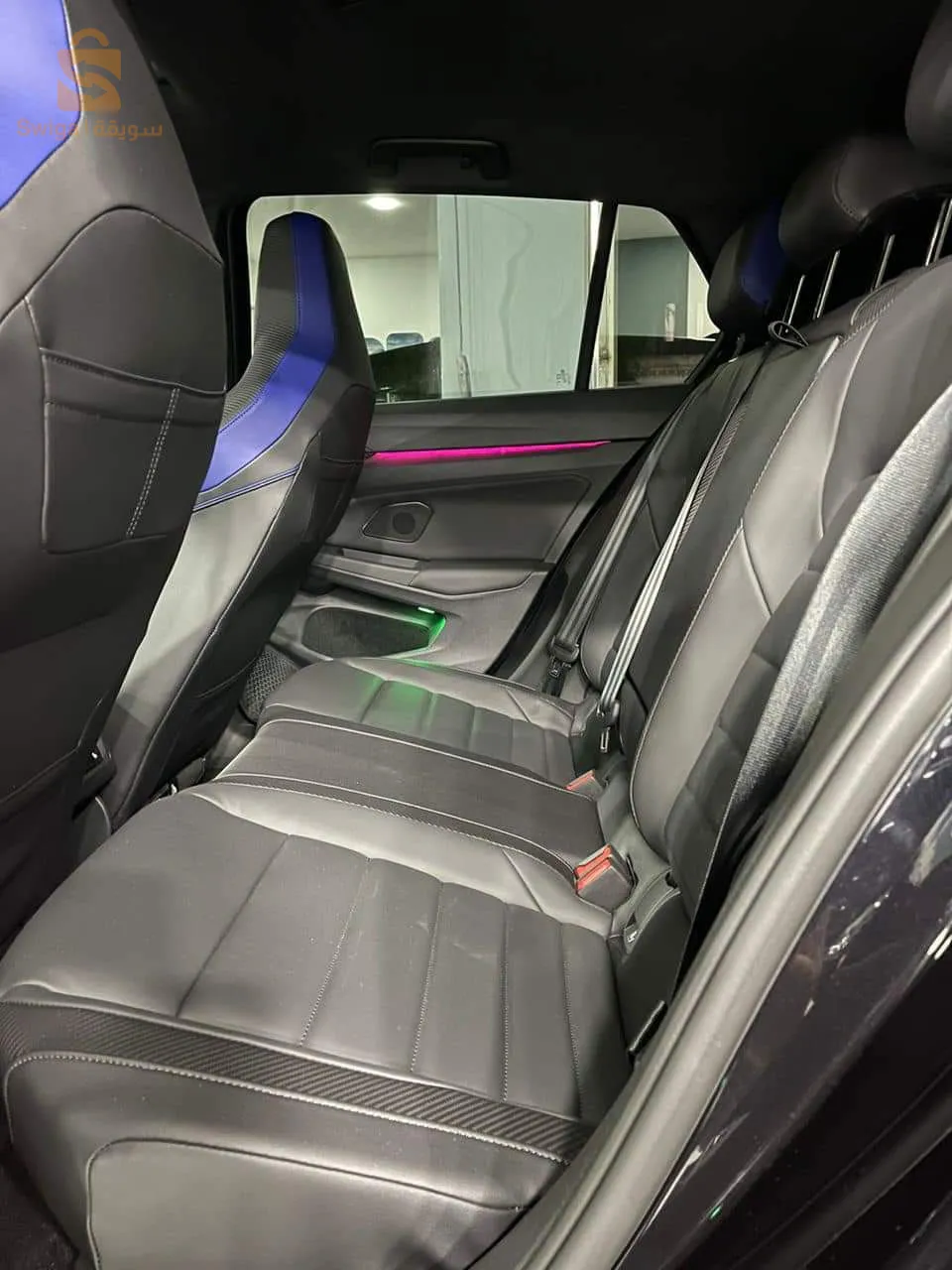 GOLF 8 (R) PERFORMANCE BLACK