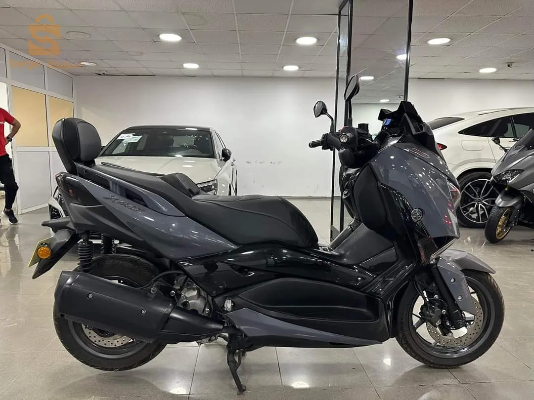 Yamaha xmax