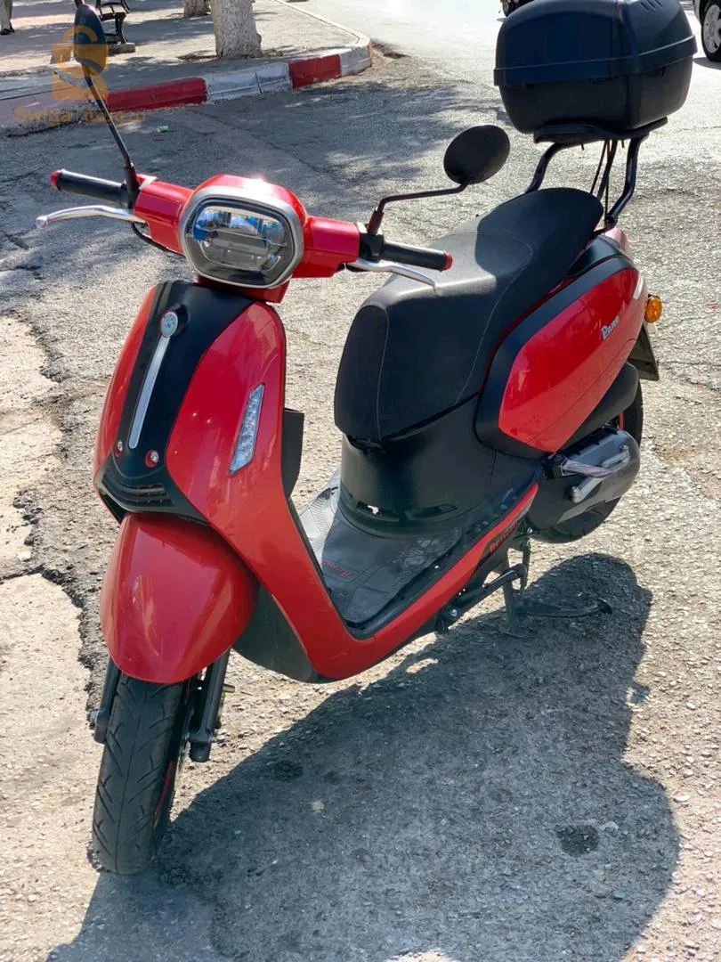 benneli panaria la 125cc année 2022