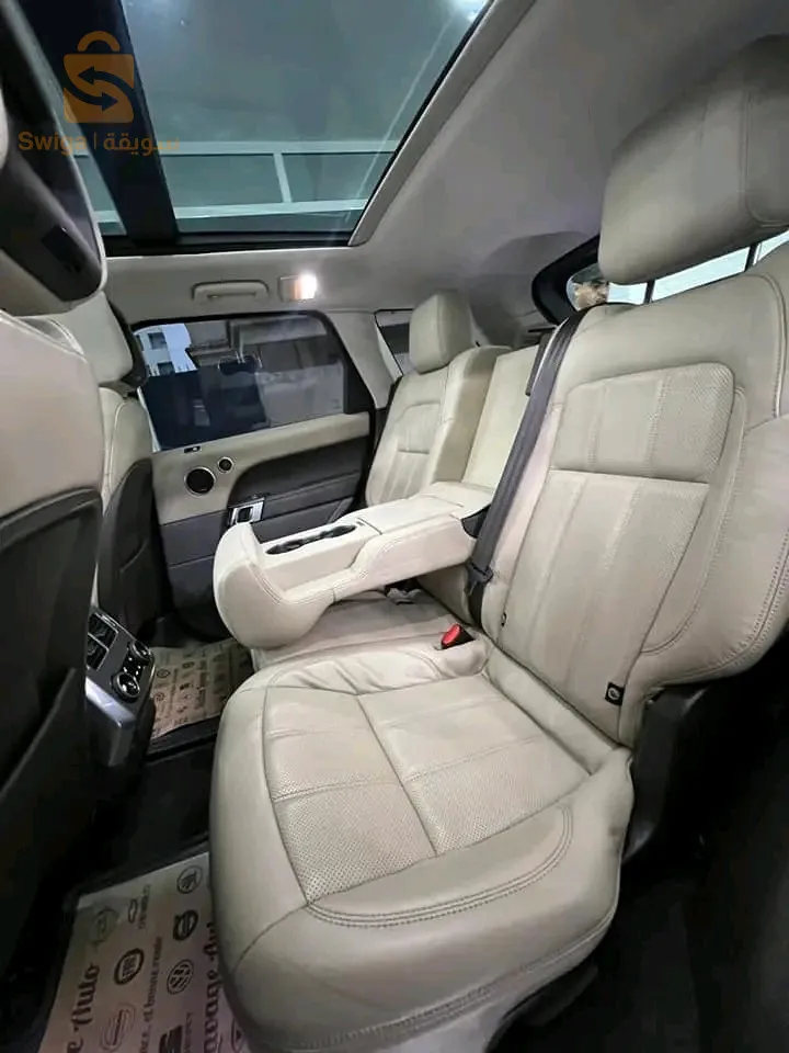 Range Rover P300 sport HSE