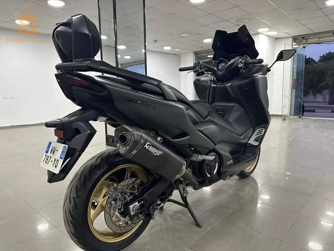 Yamaha tmax