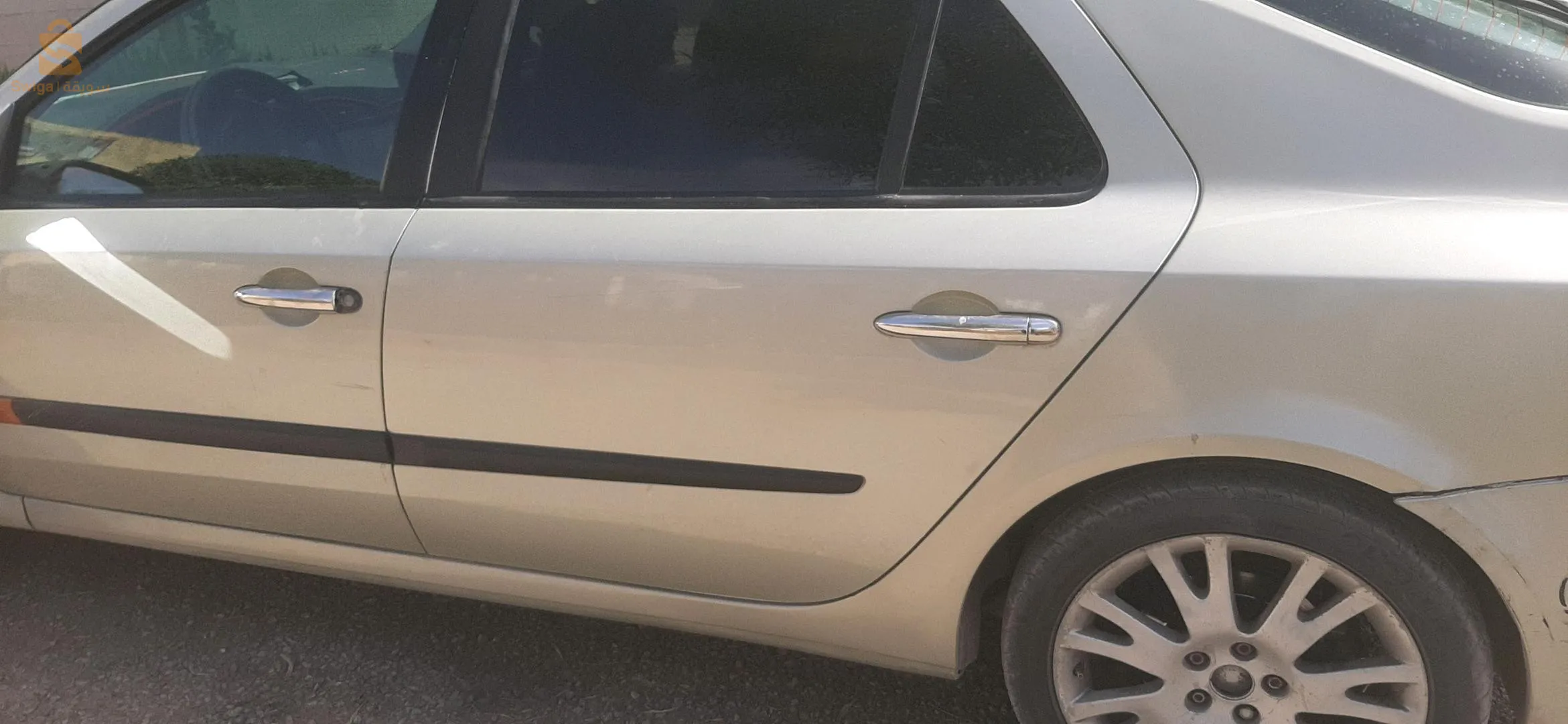 سيارة ما شاء الله 
ملبسة 
روح وين تحب بيها 
0676448453_0668660879