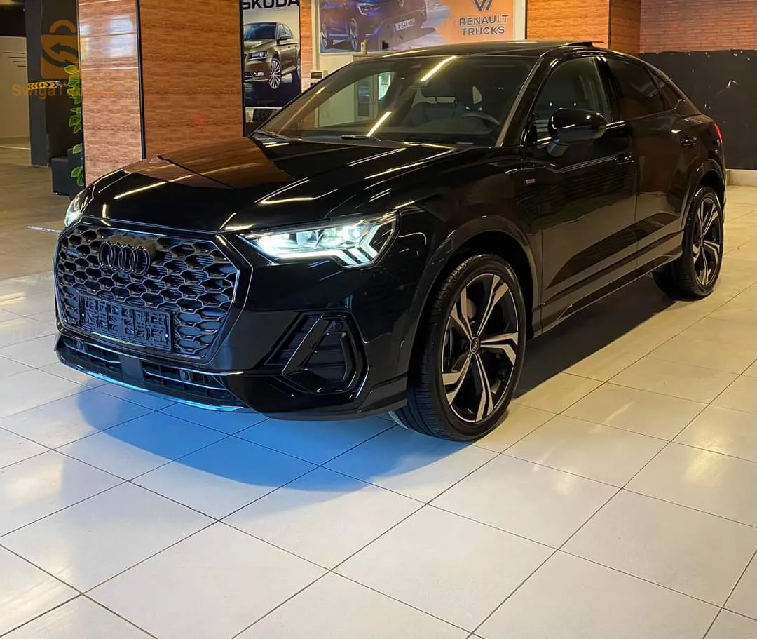 AUDI Q3 S LINE 2023