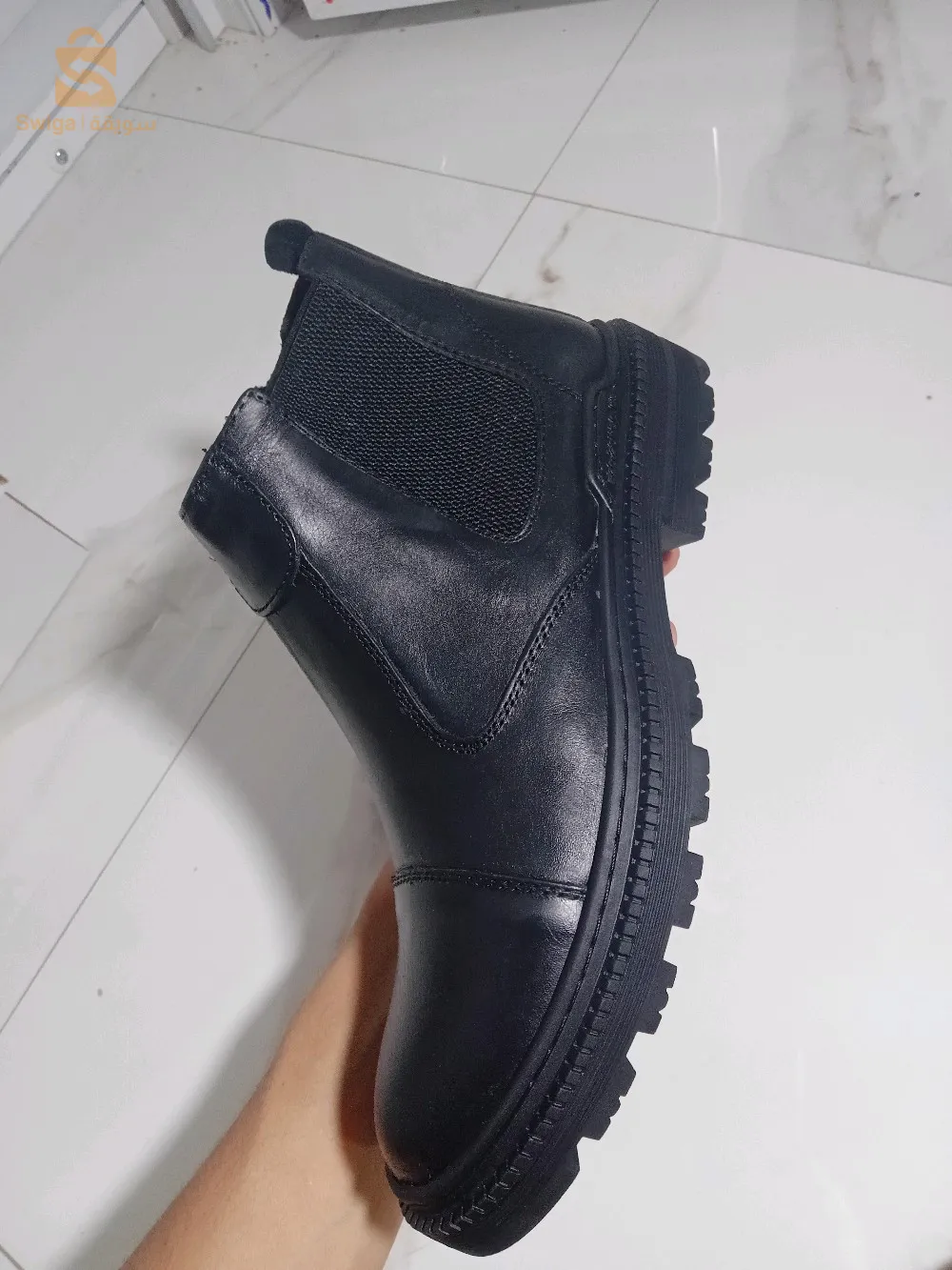 بوتس جلد 100%